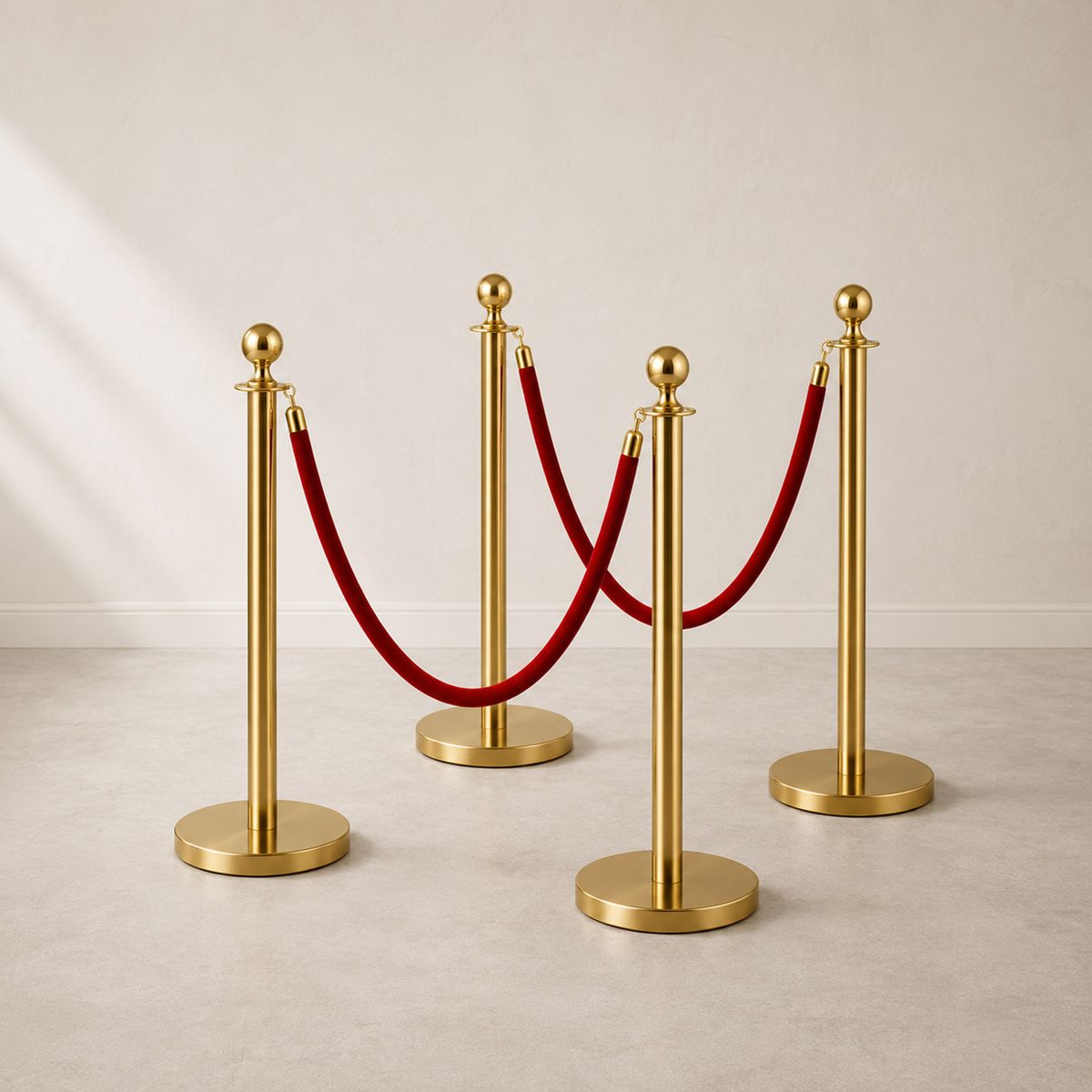 Afzetpaal goud met rood touw (per paar) Afzetpaal goud met rood touw (per paar)
